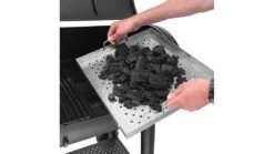 Broil King Smoke 500 Offset Smoker -Deals Grill BBQs Store BK Smoke Charcoal20Tray 02 1000x563 1