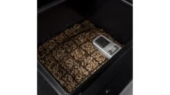 Traeger - Ironwood XL Pellet BBQ -Deals Grill BBQs Store TFB93RLG IronwoodXL CloseUp PelletSensor 9398 WEB 1000x563 2